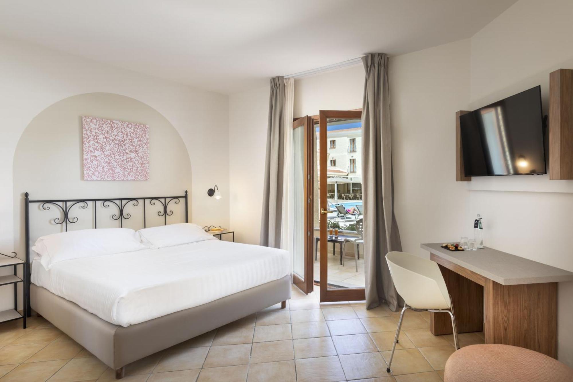 Blu Hotel Morisco Cannigione Room photo